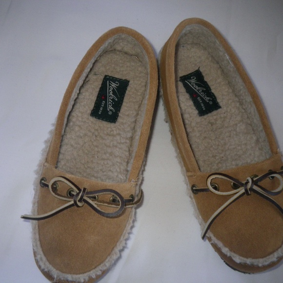 Women's or Girl's slippers - Picture 2 of 6